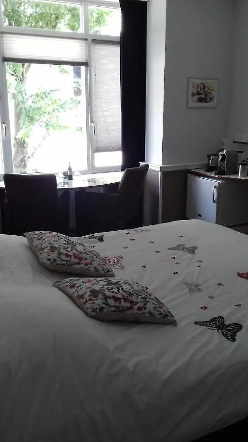 Het Harlekijntje Bed & Breakfast Maastricht Netherlands